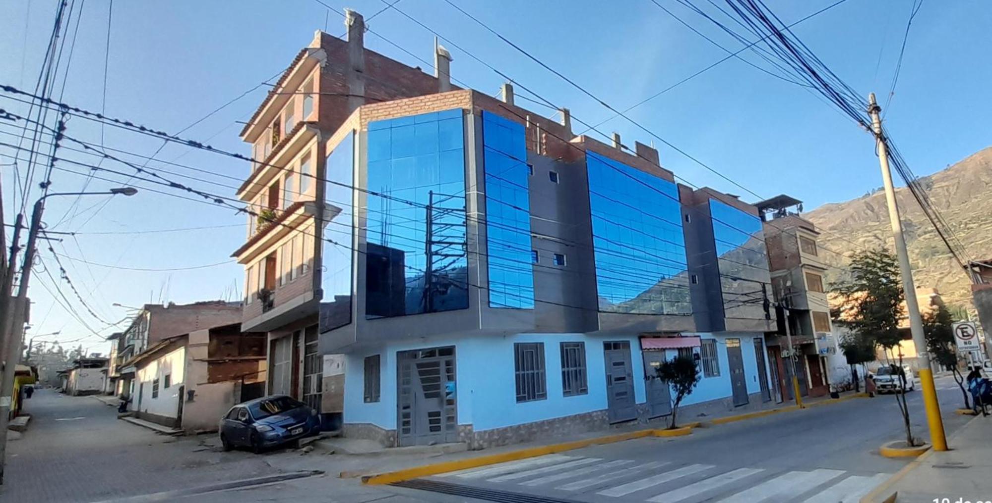 ホテル Hostal Pura Casta Carhuaz エクステリア 写真