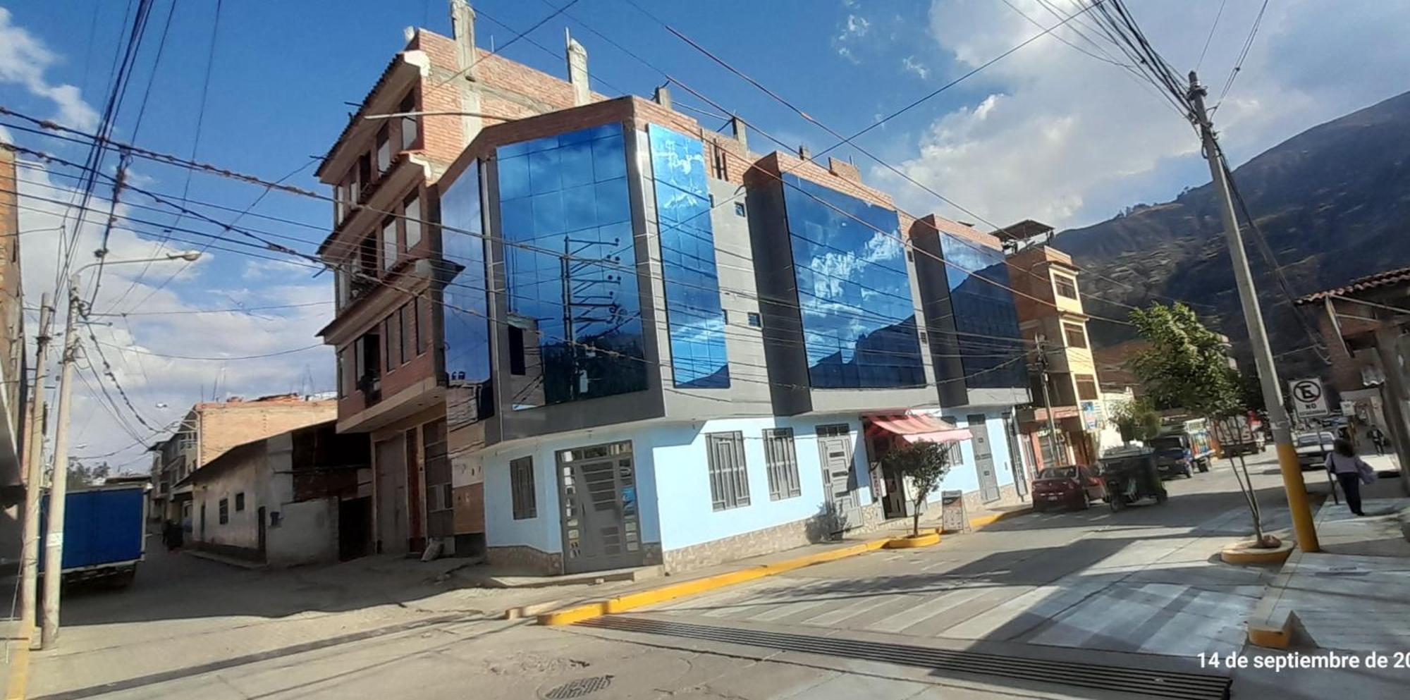 ホテル Hostal Pura Casta Carhuaz エクステリア 写真